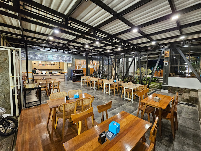 Gedung Cafe
